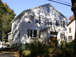 54 Maplewood Ave, Newton, MA 02459-2526