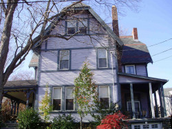 79 Grasmere St, Newton, MA 02458-2210