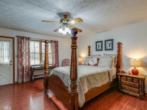 10 Kerrie Ct, Stockbridge GA 30281-5821 exterior