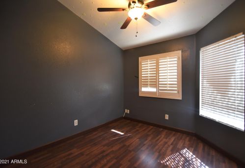 1932 Alta Vista Rd, Phoenix AZ 85041-5443 exterior