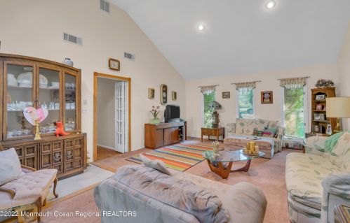 2 Neal St, Jackson Twp NJ exterior