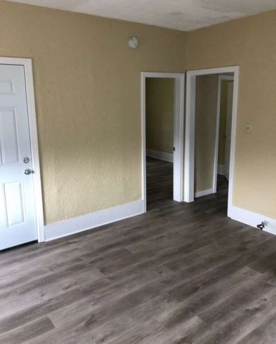 26 Hooper St, Worcester MA 01605-2748 exterior