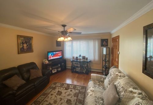 199 Mason St, Fall River MA 02723-2438 exterior