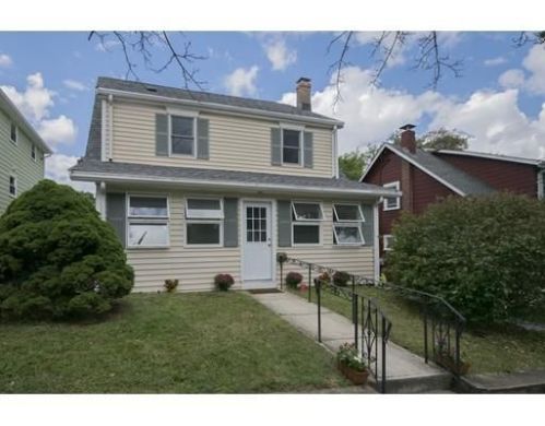 51 Sutherland Rd, Arlington, MA 02476-5744