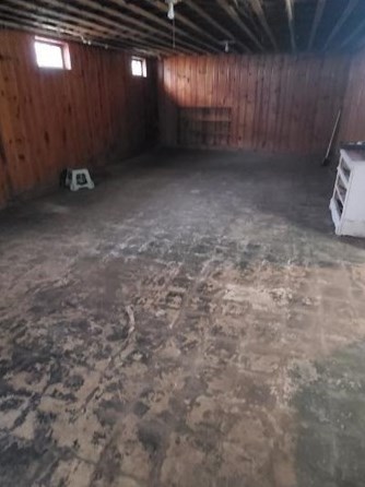 669 Coggeshall St, New Bedford MA 02746-1205 exterior