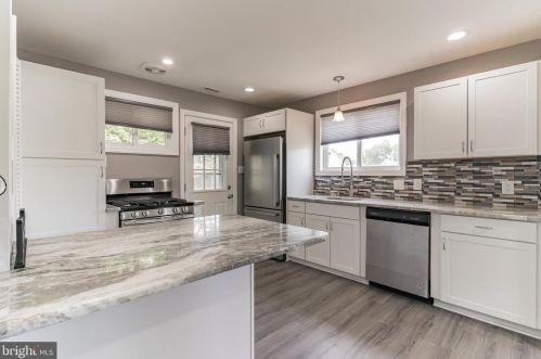 1493 Delsea Dr, West Deptford NJ 08093-1159 exterior