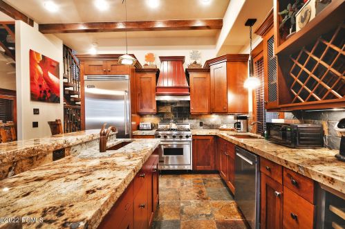 1412 Empire Ave, Park City UT 84060 exterior