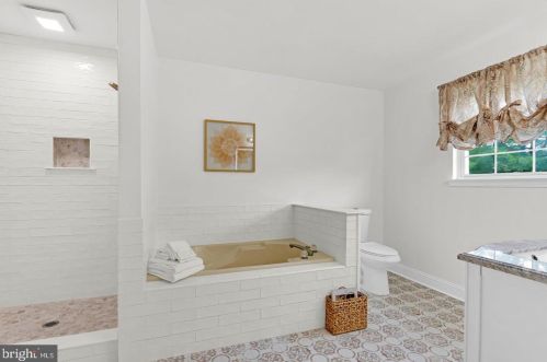 35 Gln Burnie Dr, Erial NJ 08081-4361 exterior