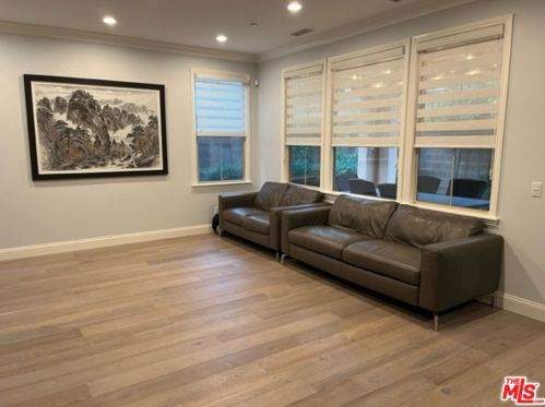 59 Parkdale, Irvine CA  92620-7308 exterior