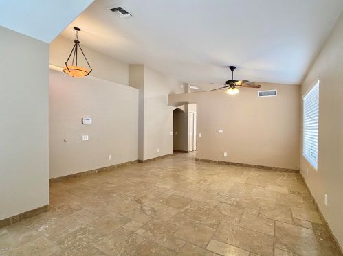 16408 1st Dr, Phoenix AZ  85023-7475 exterior