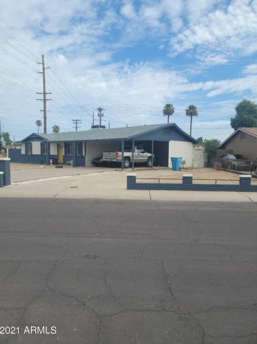 3846 Augusta Ave, Phoenix, AZ 85051-6472
