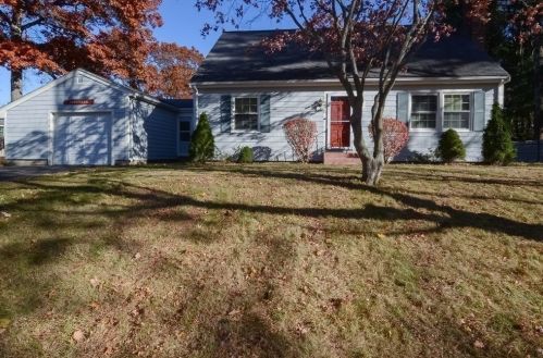 25 Hope Rd, Hingham, MA 02043-3416