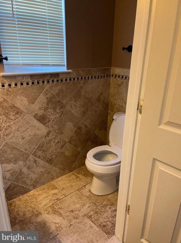 11 Durham Dr, Columbus NJ  08022-2349 exterior