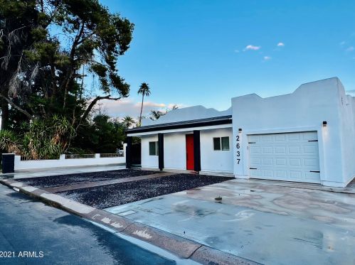 2637 30th Pl, Phoenix, AZ 85008-1121