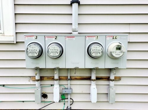 47 Sterling St, Worcester MA 01610-2146 exterior