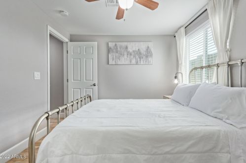 406 12th St, Phoenix AZ  85006-3405 exterior