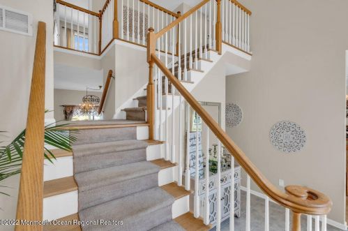 1 Highland Dr, Jackson Twp NJ 08527-1213 exterior