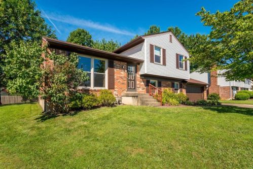 3112 Weather Way, Louisville KY  40220-2848 exterior