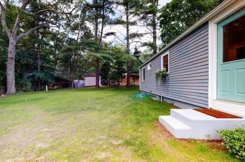 267 Sandy Hill Dr, Marshfield MA  02050-2708 exterior