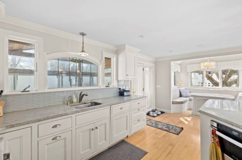 35 Monmouth St, Quincy MA 02171-1067 exterior