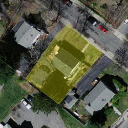 10 Lindbergh Ave, Newton MA  02465-1635 aerial view