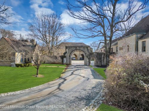 310 Cooper Rd, Tinton Falls NJ 07701-6010 exterior