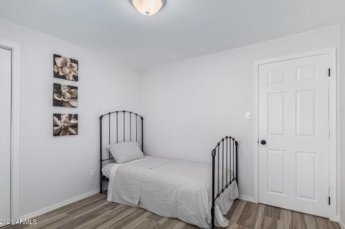 7202 Coolidge St, Phoenix AZ  85033-1429 exterior