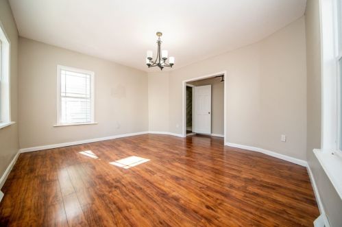 203 Ash St, New Bedford MA 02740-3644 exterior