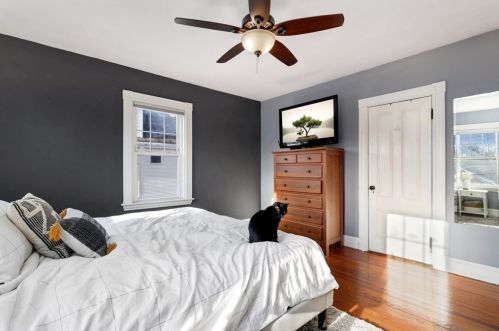 42 Lincoln St, Milton MA 02186-2005 exterior