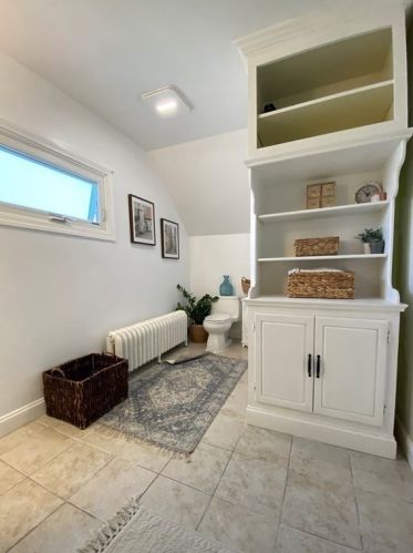 16 Dyer Ave, Whitman MA 02382-2408 exterior