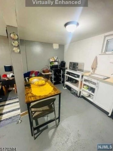 311 Hamilton St, East Newark NJ  07029-1311 exterior