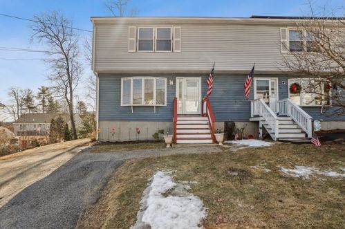 48 4th St, Worcester, MA 01602-3132