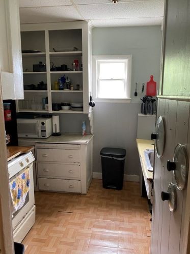 100 Clark St, New Bedford MA 02740-7102 exterior