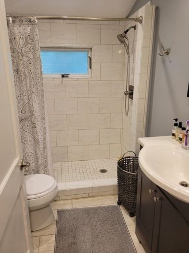 16 Adorn St, Weymouth MA 02188-1202 exterior