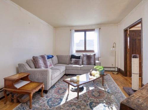 34 Mountain St, Worcester MA  01606-1412 exterior