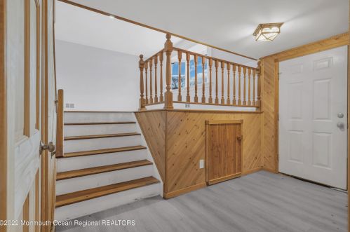 18 Oklahoma Dr, Jackson Twp NJ  08527-1502 exterior