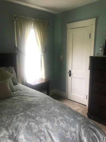 183 Pleasant St, Leicester MA 01524-1421 exterior