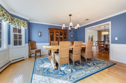 1 Eric Rd, Norfolk MA 02056-1914 exterior