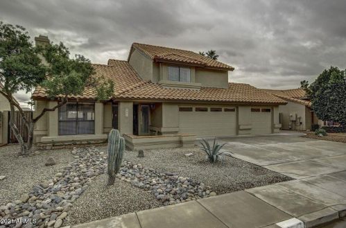 4041 Cholla Canyon Dr, Phoenix, AZ 85044-6705