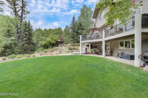 7794 Pinebrook Rd, Park City UT 84098-5348 exterior