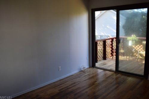 421 Un Ave, Belleville NJ 07109-1609 exterior