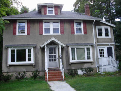 1820 Washington St, Newton, MA 02466-3008