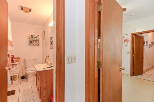 62 Paris St, Everett MA 02149-4409 exterior