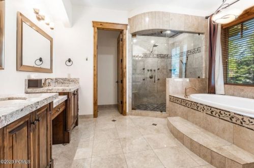 2727 Westview Trl, Park City UT 84098-6342 exterior