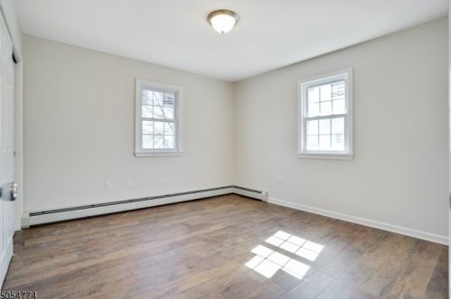 6 Watsessing Ave, Belleville NJ  07109-4101 exterior