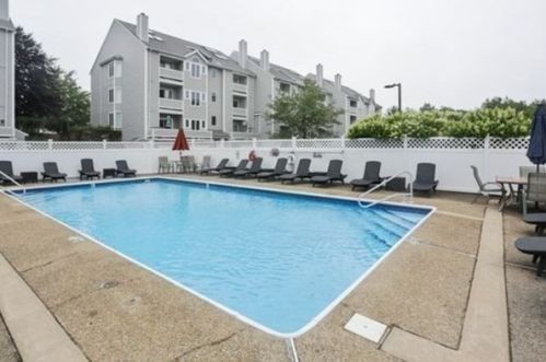 120 Burkhall St, Weymouth MA  02190-3564 exterior