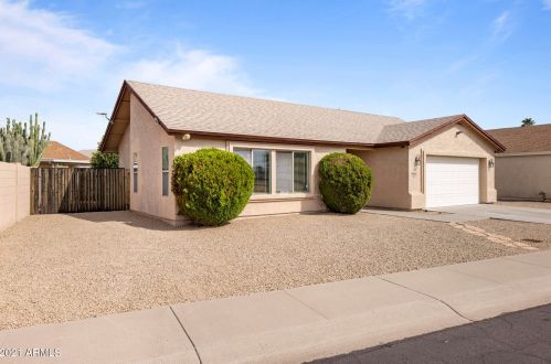 18836 2nd Dr, Phoenix, AZ 85027-5601