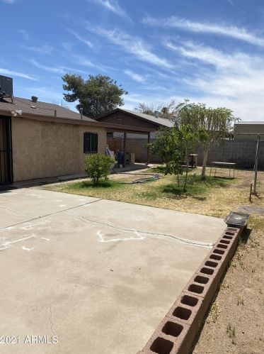 6230 Berkeley Rd, Phoenix, AZ 85035-4816