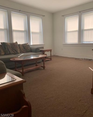 66 Greylock Ave, Belleville NJ  07109-3304 exterior