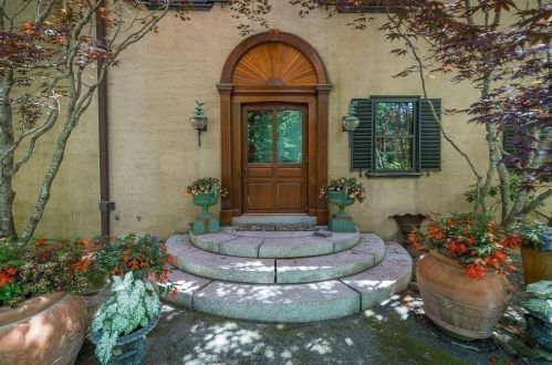 973 Hale St, Beverly MA 01915-4634 exterior